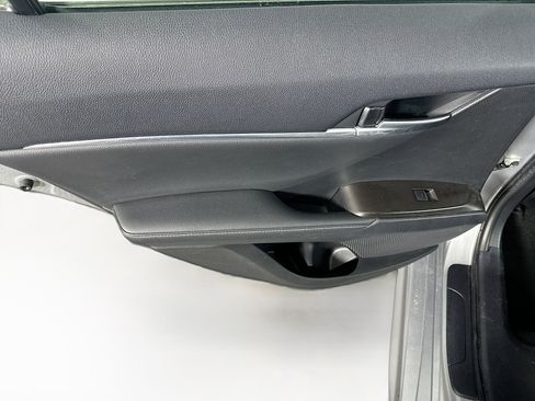 Used 2024 Toyota Camry XSE image 25