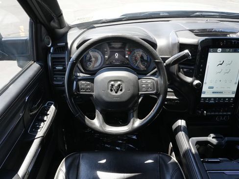 Used 2022 RAM 2500 Limited AWD/4WD image 19