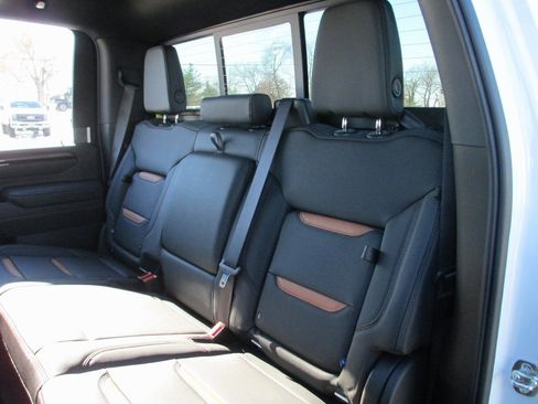 New 2026 GMC Sierra 2500 AT4 w/ AT4 Premium Plus Package image 13