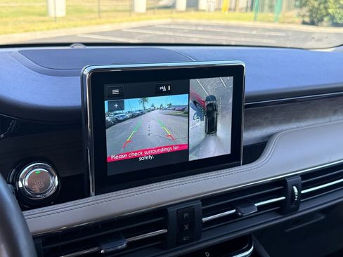 Used 2021 Lincoln Corsair Reserve w/ Equipment Group 201A image 24