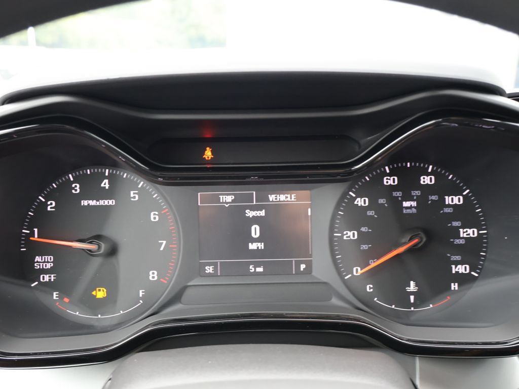 New 2026 Chevrolet Trax LS w/ LS Convenience Package FWD image 18