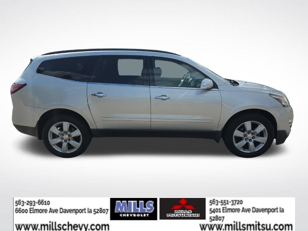 Used 2017 Chevrolet Traverse LT FWD image 6