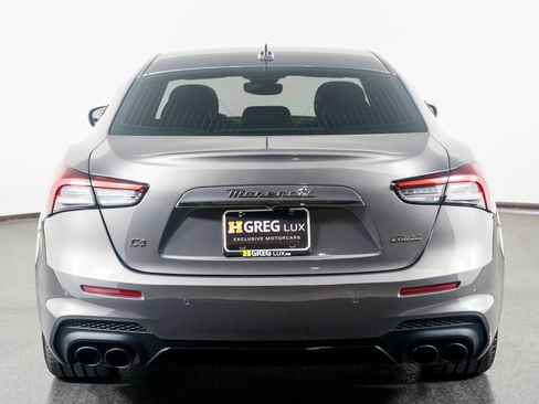 Used 2023 Maserati Ghibli Modena Q4 image 9