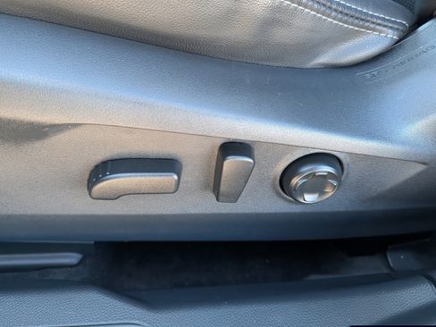 Used 2023 Subaru Outback Touring XT image 24