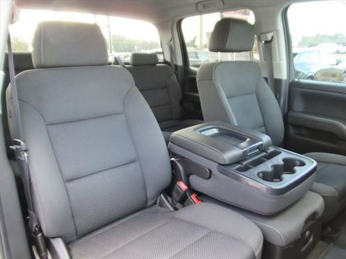 Used 2018 Chevrolet Silverado 1500 LT image 9