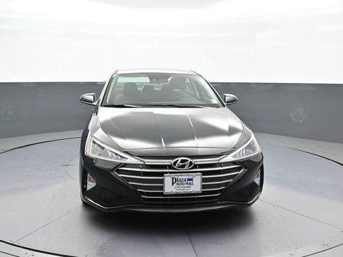 Used 2020 Hyundai Elantra SEL w/ Cargo Package (C1) FWD image 2