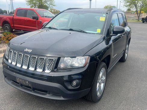 Used 2014 Jeep Compass Latitude w/ Premium Sound Group FWD image 12