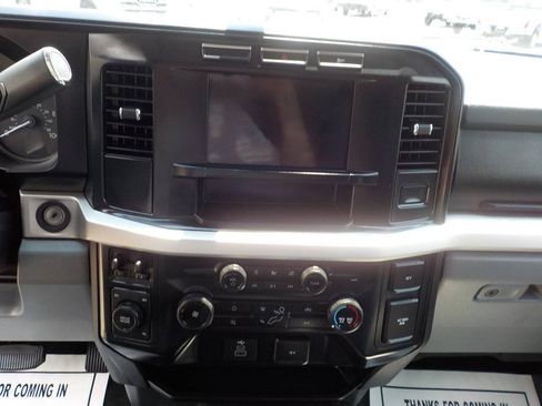 Used 2023 Ford F250 XLT AWD/4WD image 17