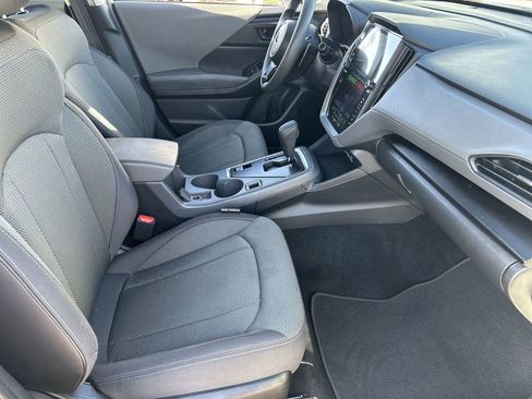 Used 2024 Subaru Crosstrek 2.0i Premium image 8