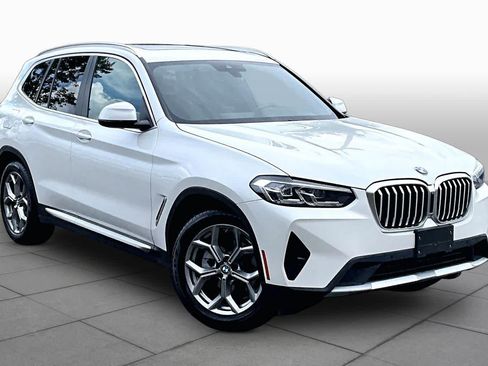 Used 2024 BMW X3 xDrive30i AWD/4WD image 3