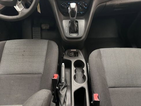 Used 2016 Ford Transit Connect XL image 18