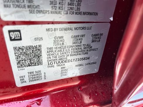 Used 2026 GMC Sierra 1500 SLT image 10