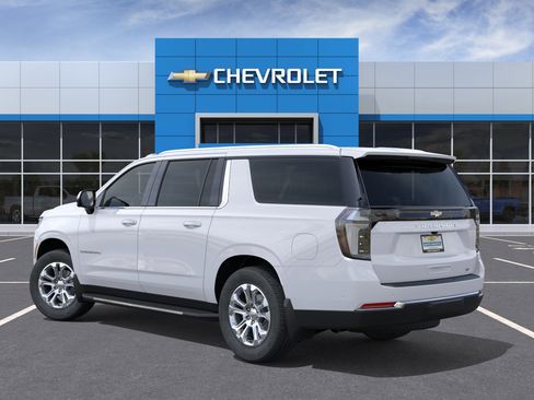 New 2026 Chevrolet Suburban LT w/ Comfort Package RWD image 27