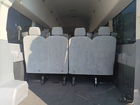 Used 2016 Ford Transit 350 XLT RWD image 11