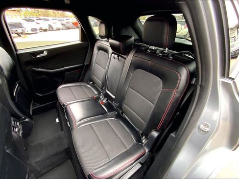 Used 2024 Ford Escape ST-Line w/ Tech Pack #1 image 18