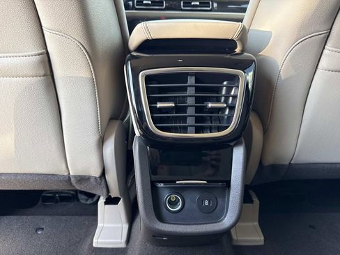 Certified 2023 Lincoln Nautilus FWD w/ Premium Package image 16