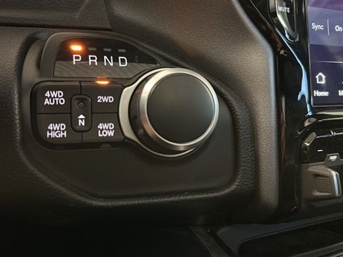 Used 2022 RAM 1500 Big Horn AWD/4WD image 19
