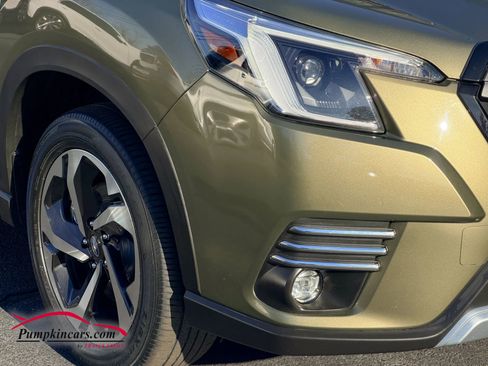 Used 2023 Subaru Forester Touring image 13