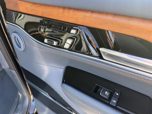 Used 2022 Jeep Grand Wagoneer Series II image 35