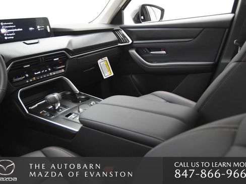 Used 2025 MAZDA CX-90 3.3 Turbo w/ Select Package image 29