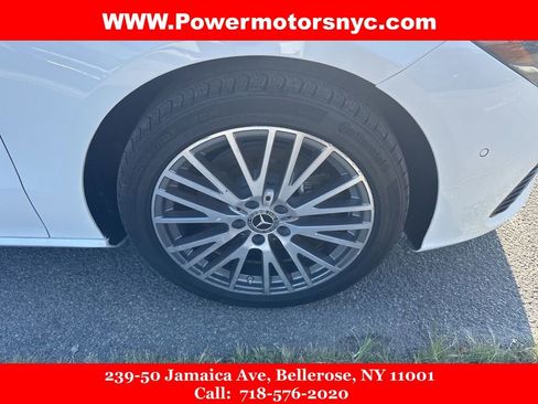 Used 2024 Mercedes-Benz CLA 250 4MATIC w/ Exclusive Package image 10