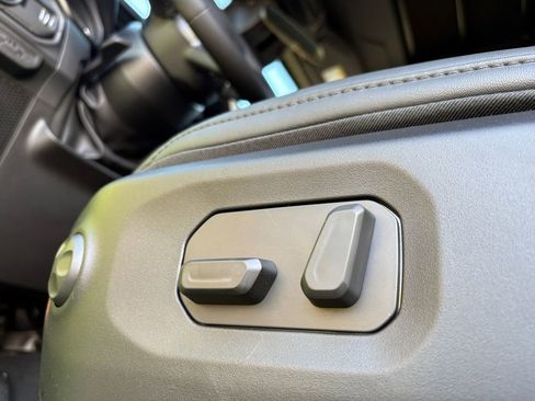 New 2026 Jeep Wrangler Unlimited Rubicon w/ Safety Group image 12