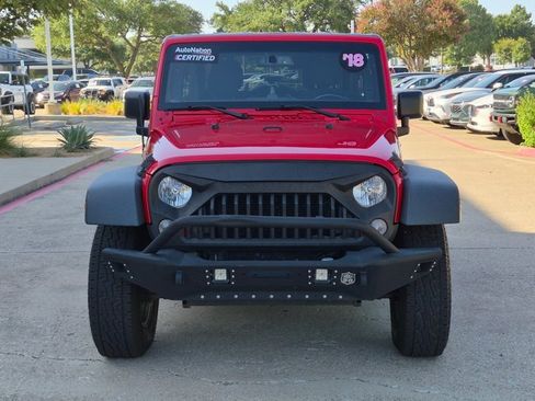 Used 2018 Jeep Wrangler Unlimited Sport S AWD/4WD image 2