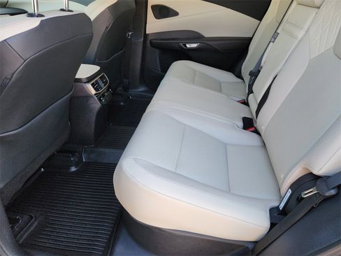 Used 2023 Lexus RX 350 image 30