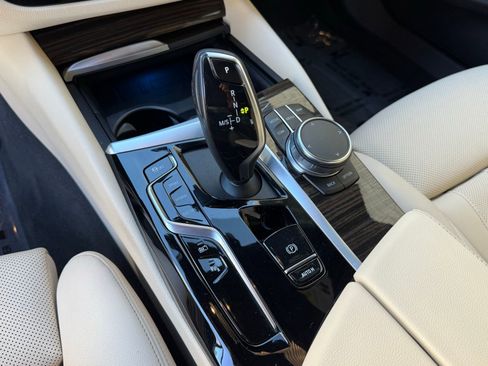 Certified 2023 BMW 530e 530e iPerformance w/ Convenience Package image 24