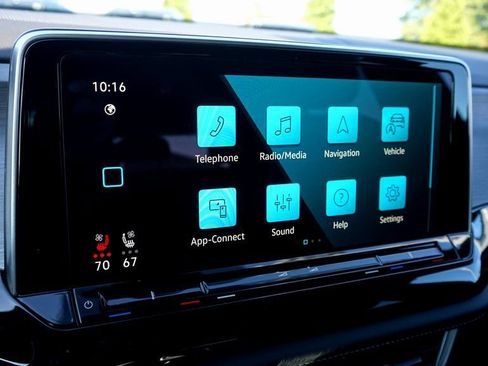 New 2026 Volkswagen Atlas Cross Sport SE AWD/4WD image 14