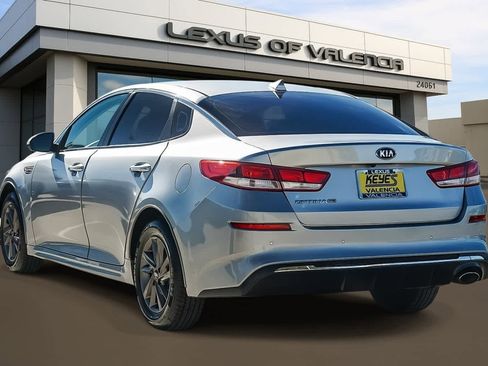 Used 2020 Kia Optima LX image 2