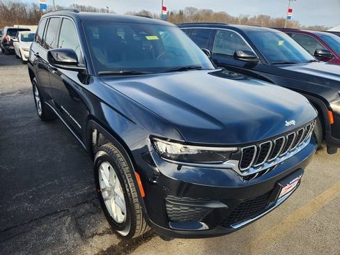 New 2026 Jeep Grand Cherokee Laredo X AWD/4WD image 1