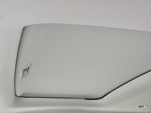 New 2026 Honda HR-V EX-L image 21