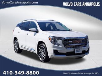 Used 2023 GMC Terrain Denali image 1
