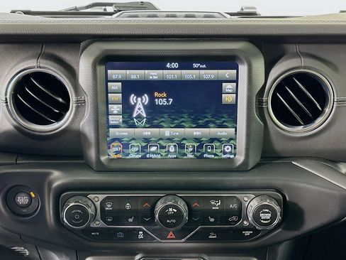 Used 2023 Jeep Wrangler Sahara w/ Cold Weather Group image 19