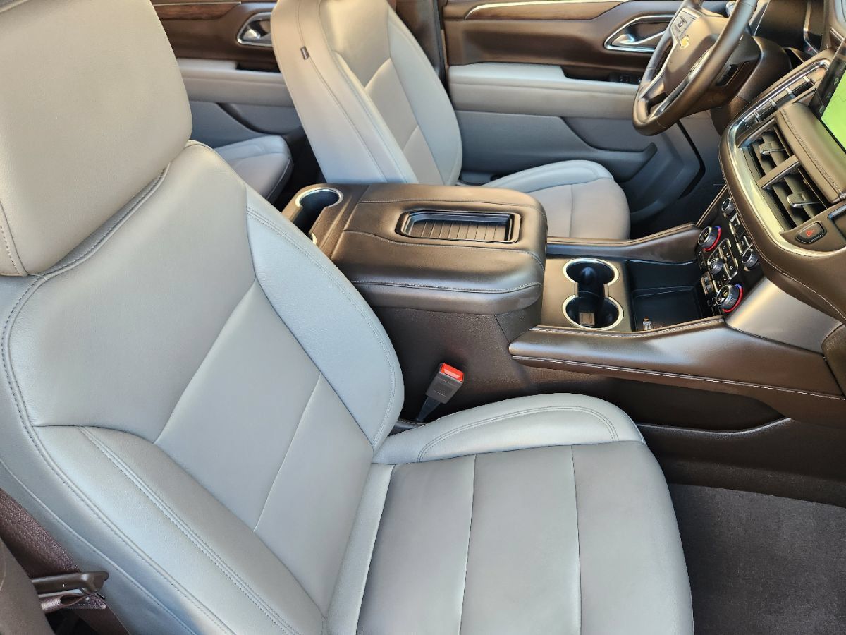 Used 2023 Chevrolet Tahoe LT w/ Luxury Package AWD/4WD image 34
