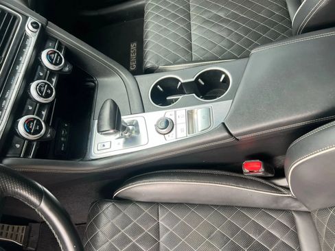 Used 2019 Genesis G70 3.3T Advanced w/ Sport Package image 25