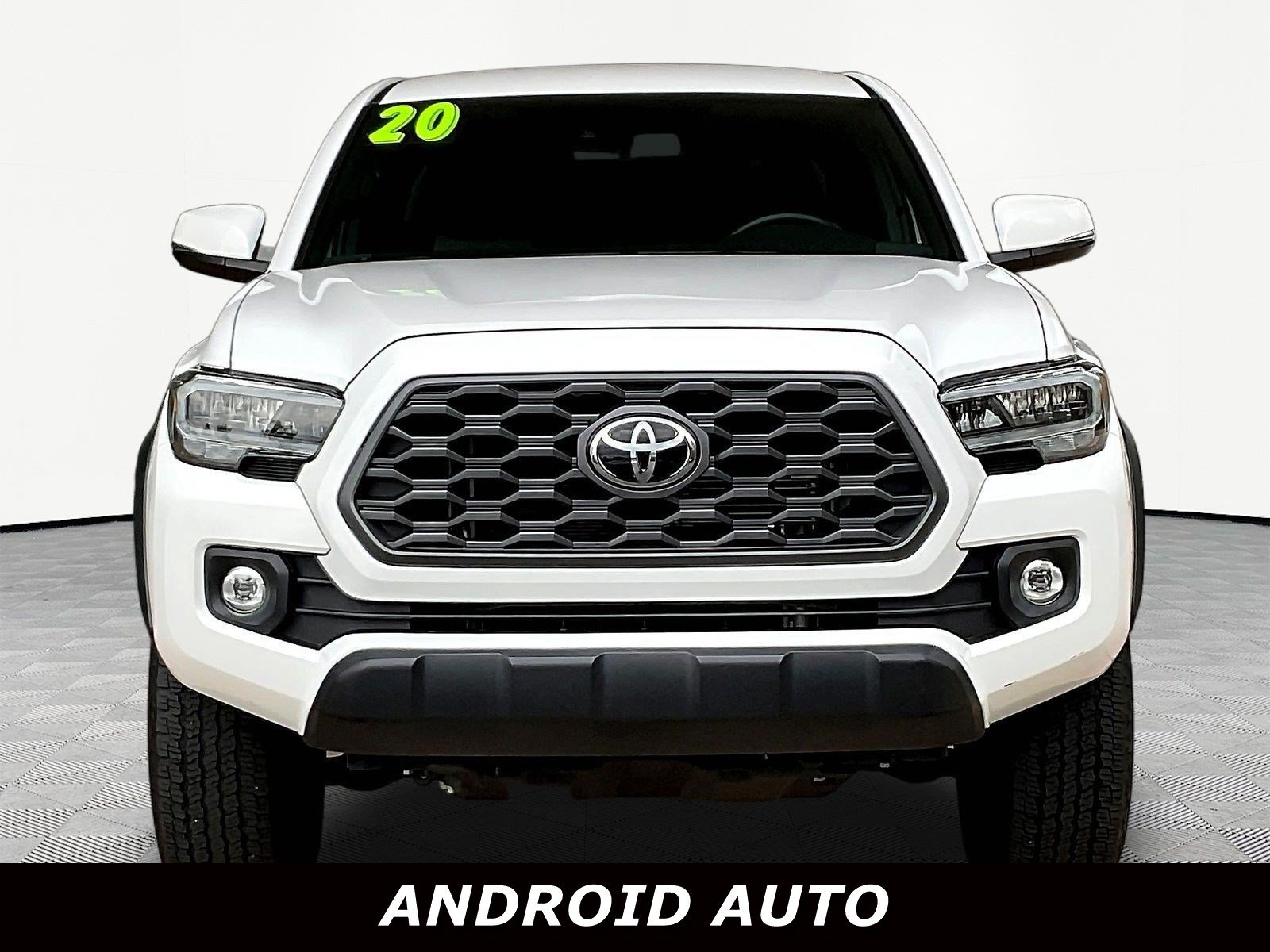 Used 2020 Toyota Tacoma TRD Off-Road w/ Technology Package AWD/4WD image 2