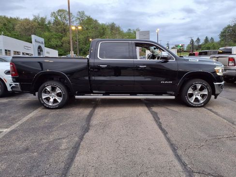 Certified 2022 RAM 1500 Laramie AWD/4WD image 3