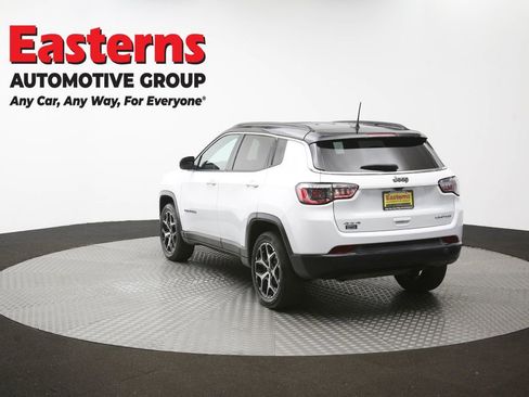 Used 2025 Jeep Compass Limited AWD/4WD image 65