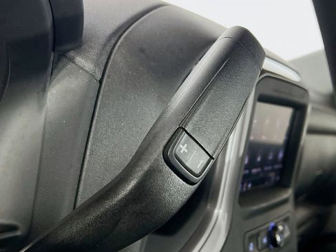 Used 2024 Chevrolet Silverado 2500 Custom w/ Custom Value Package image 16