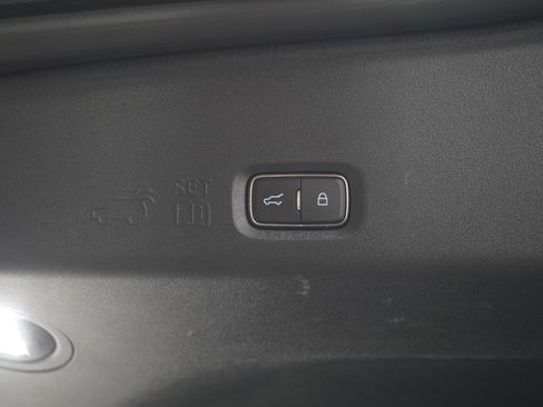 Used 2025 Ford Expedition Platinum w/ Stealth Performance Package AWD/4WD image 24