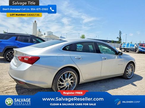 Used 2017 Chevrolet Malibu LT FWD image 4