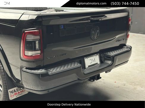 Used 2020 RAM 3500 Limited image 16