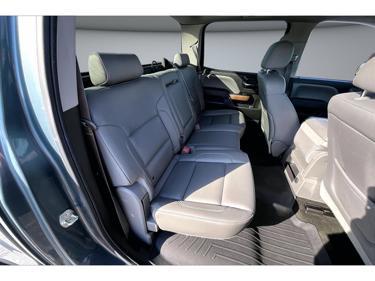 Used 2014 Chevrolet Silverado 1500 LTZ w/ LTZ Plus Package AWD/4WD image 41