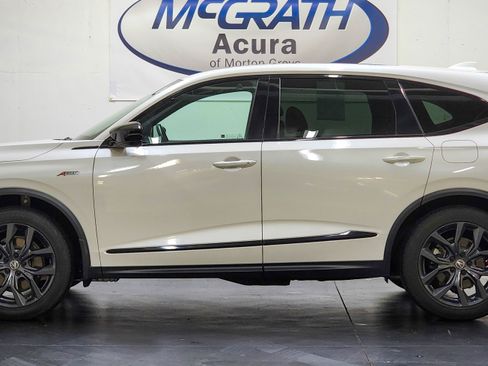 Used 2023 Acura MDX A-Spec image 12