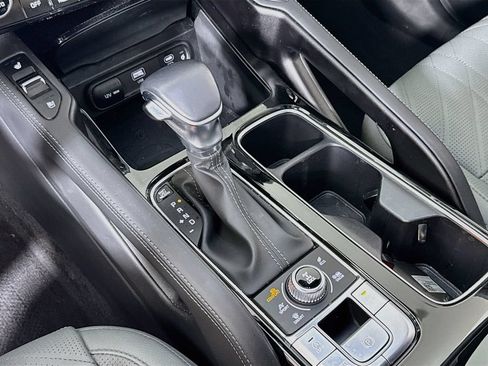 Used 2024 Kia Telluride EX X-Line AWD/4WD image 17