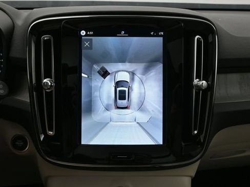 Used 2026 Volvo XC40 B5 Plus AWD/4WD image 20