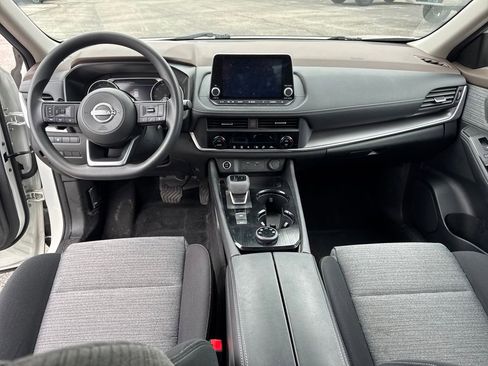 Used 2023 Nissan Rogue SV AWD/4WD image 14