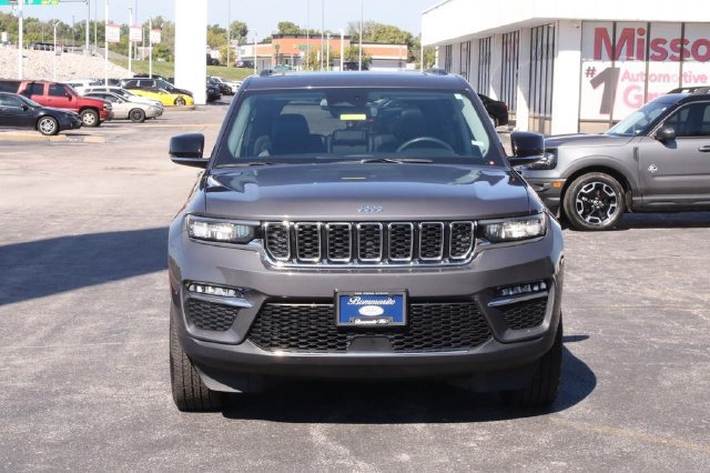 Used 2024 Jeep Grand Cherokee Limited 4xe AWD/4WD image 4